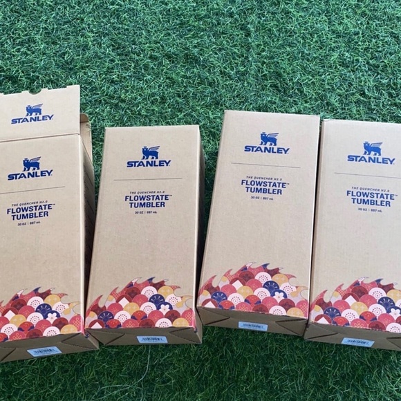 Red Dragon Stanley Cup The Lunar New Year Limited Edition Quencher H2.0 Flow - Picture 7 of 7